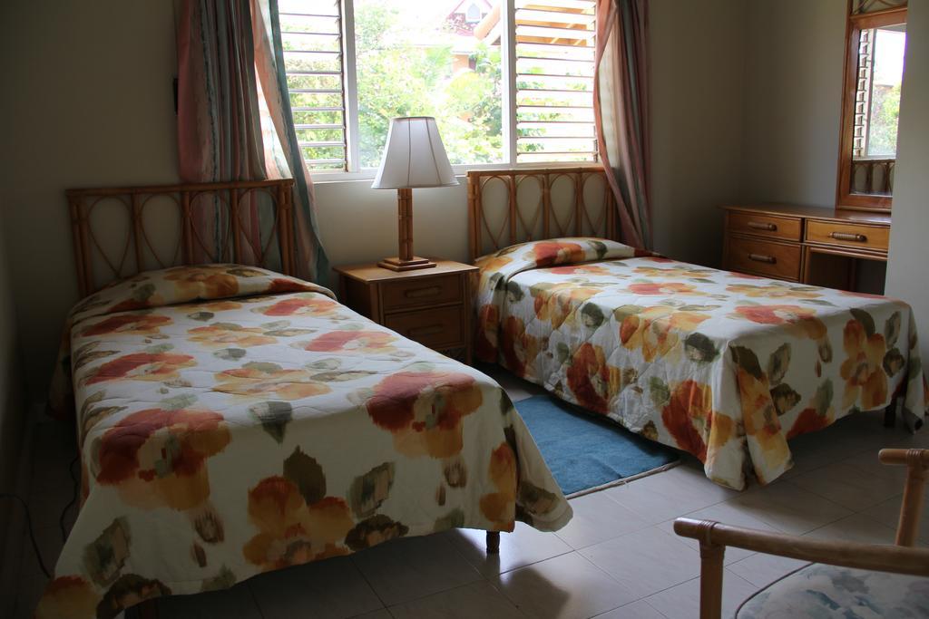 The Atrium At Ironshore Montego Bay Room photo