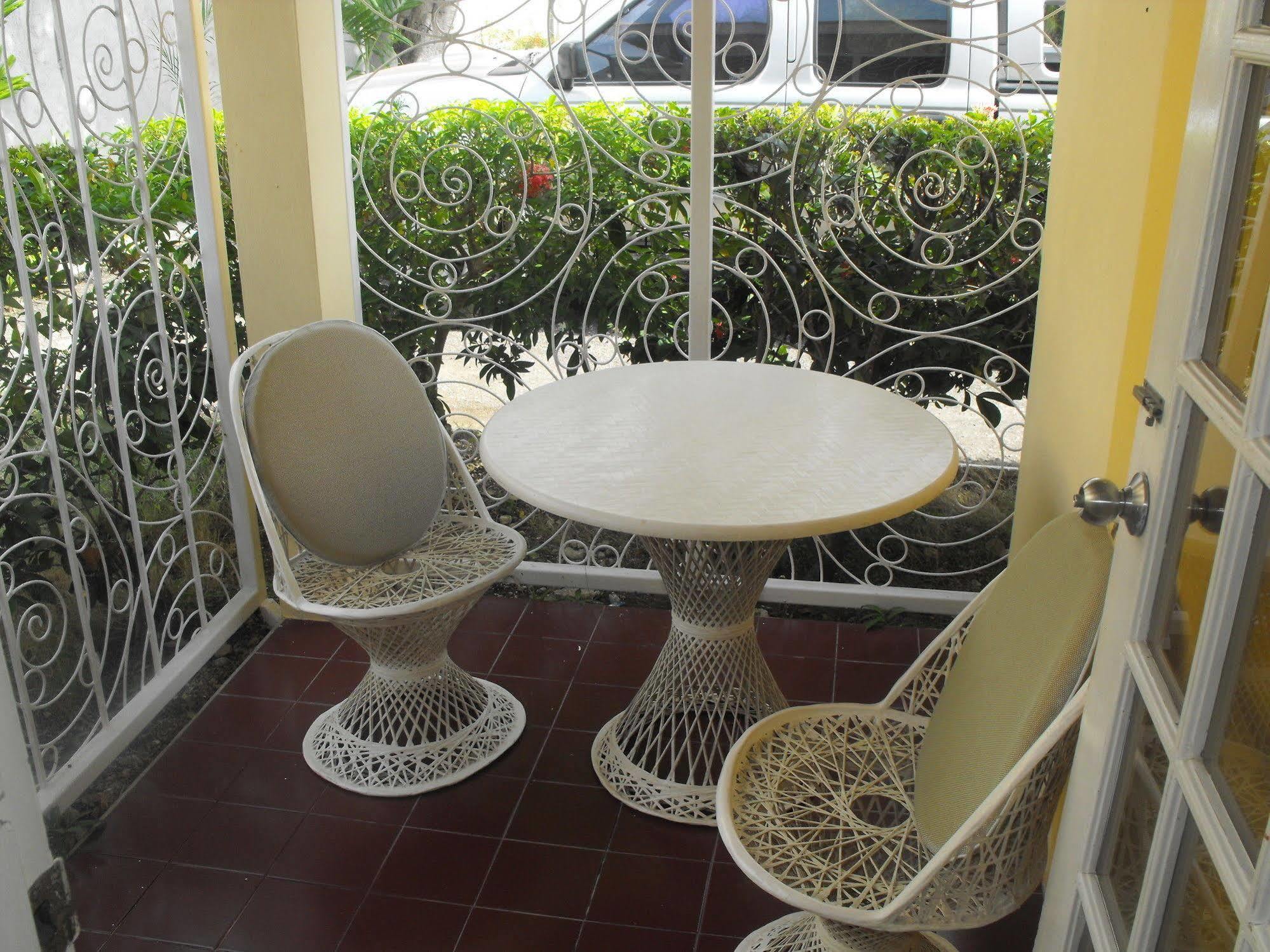The Atrium At Ironshore Montego Bay Exterior photo